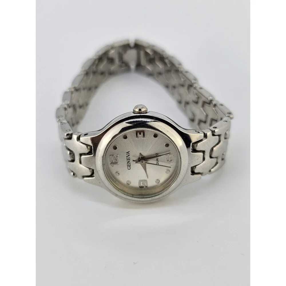 Women's Analog Watch 24MM Gray Dial Gray Bracelet Bands 6.5
